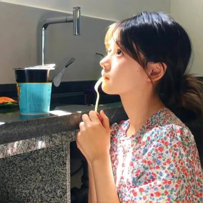 红色药丸