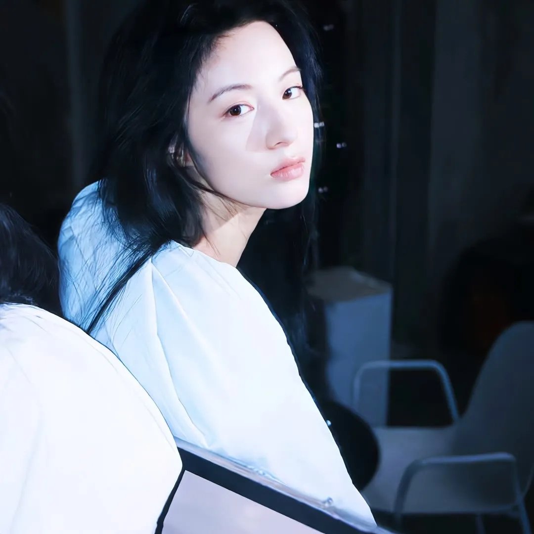 我爱驰星周